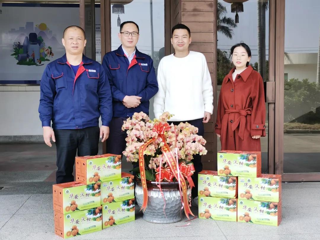 新春慰问送温暖，就地过年，幸福不减！