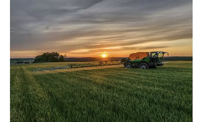 Pantera系列自走式打药机