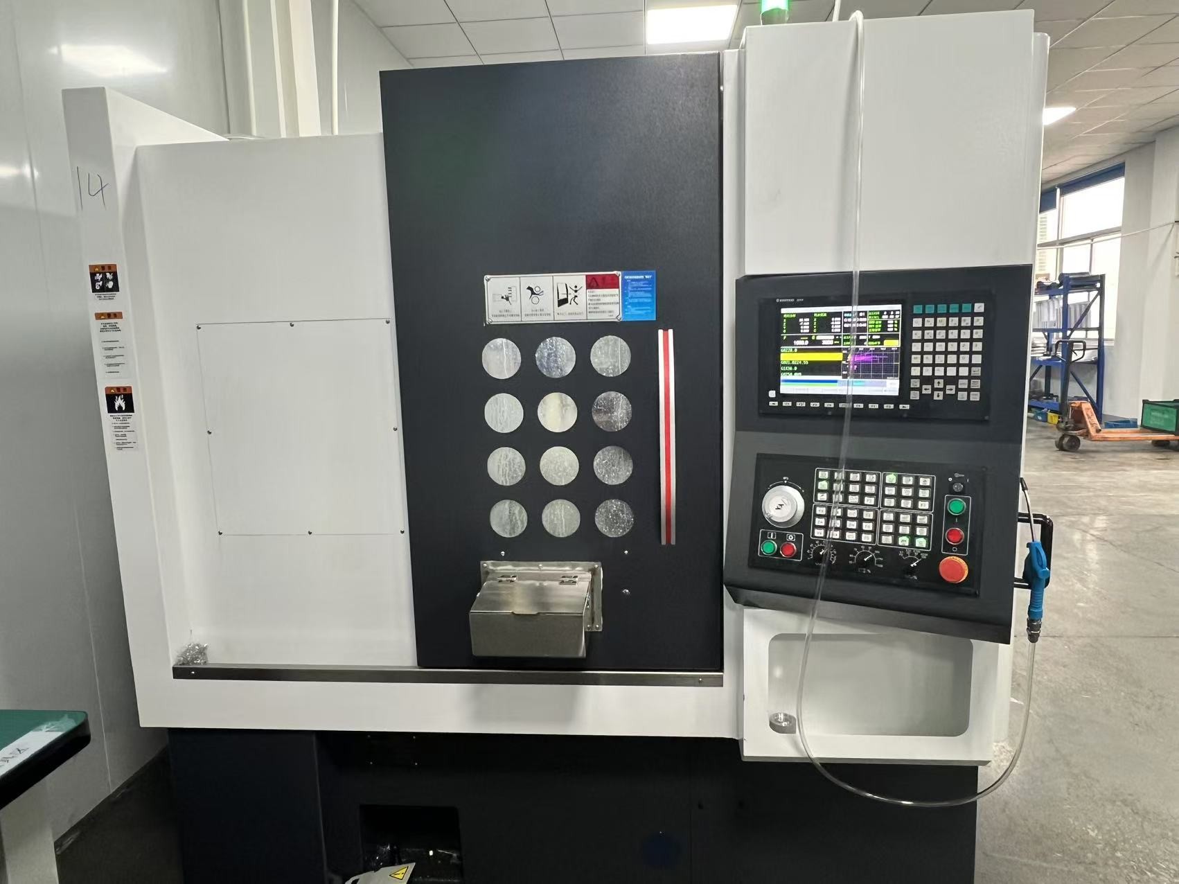 Turning and milling compound machine