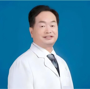 中南大学湘雅二医院医学心理学研究所副所长
中南大学医学博士，博士生导师
中国心理卫生协会理事
中国心理卫生协会心理评估专业委员会副主任委员
湖南省心理咨询师协会理事长
心理咨询专科主任医师、教授
