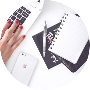 专业团队为客户定制优化的门店方案。
全国服务网络支持全国范围快速开店。
成熟的服务体系确保门店按期、按质交付。