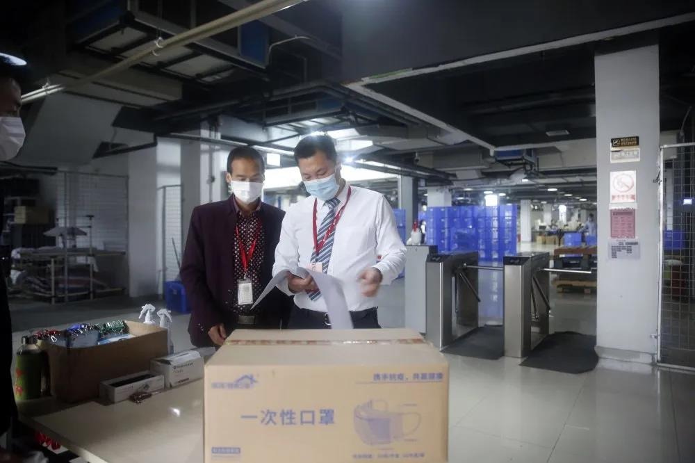 企业担当 | 园区复工战“疫”,中亚“罩”你