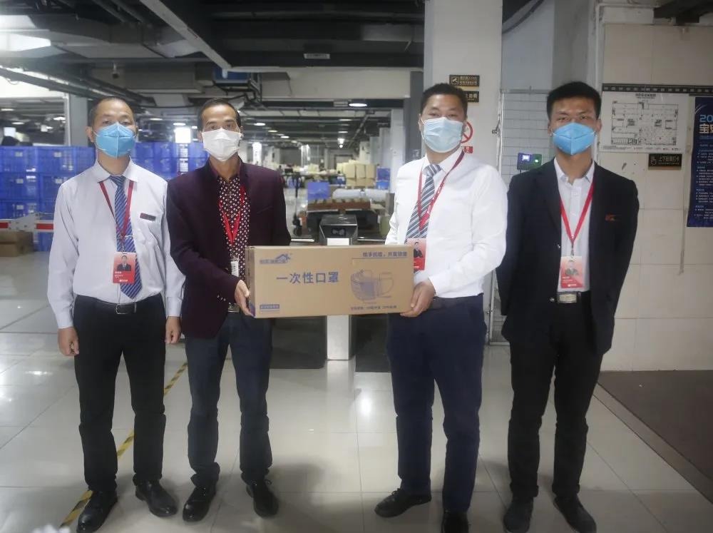 企业担当 | 园区复工战“疫”,中亚“罩”你