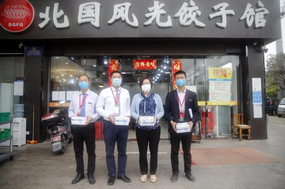 企业担当 | 园区复工战“疫”,中亚“罩”你