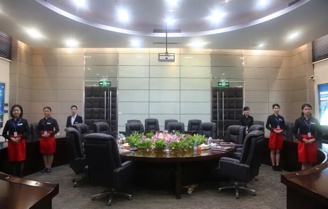 承接各类会议会展活动,预约有惊喜!